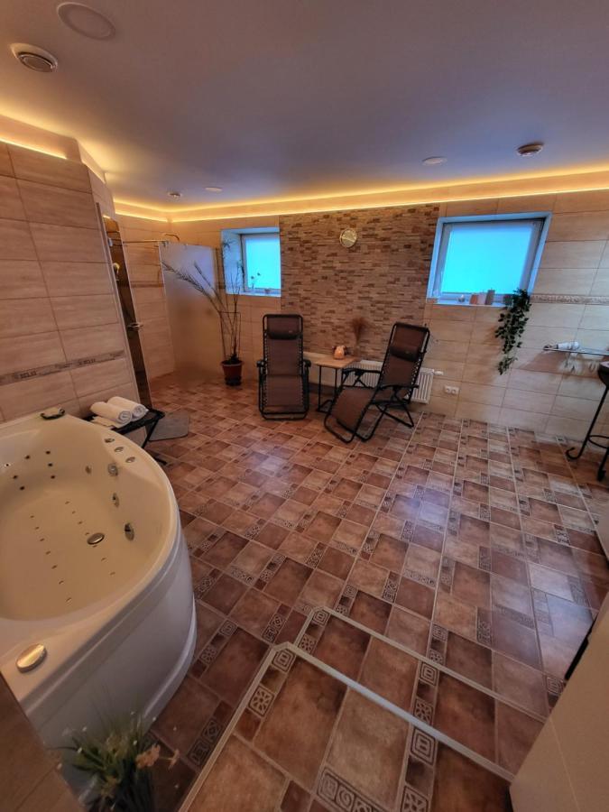 Penzion Ostravanka フラニツェ エクステリア 写真